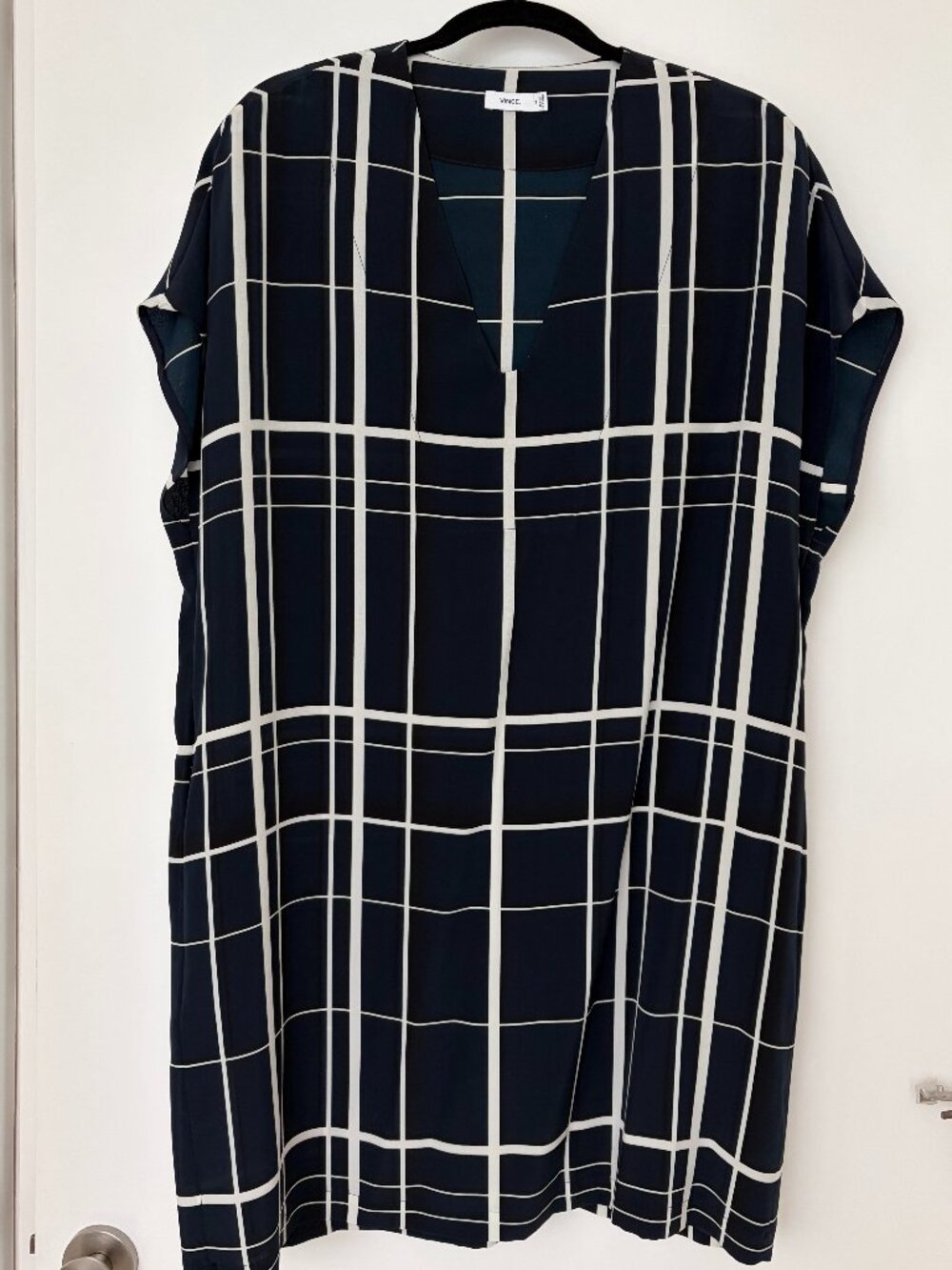 VINCE Navy and White Geometrical Dress in Size Medium